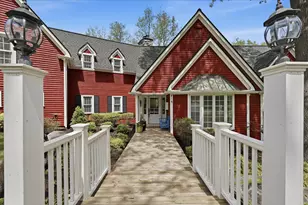 3372 Timberwood Ln, Ann Arbor, MI 48103 - Photo 3