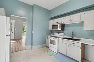 114 Irwin Ave, Albion, MI 49224 - Photo 11