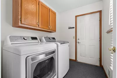 7116 Crown Pointe Circle, Portage, MI 49024 - Photo 9