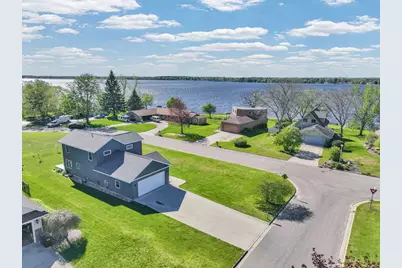 100 Vine Street, Cadillac, MI 49601 - Photo 3