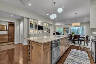 3220 Chamberlain Cir, Ann Arbor, MI 48103 - Photo 9