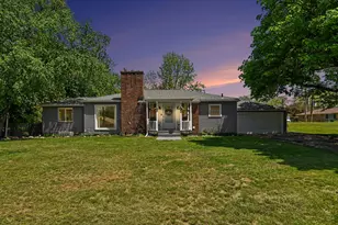 2005 Brandon Dr NW, Grand Rapids, MI 49504 - Photo 1