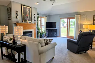66 Oakwood Dr, Coldwater, MI 49036 - Photo 5