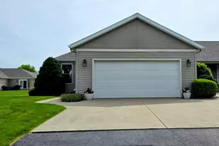 66 Oakwood Dr, Coldwater, MI 49036 - Photo 27