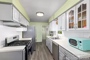 225 Alewa Dr NW, Grand Rapids, MI 49504 - Photo 7