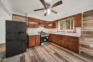 3651 St Luke Dr, Jackson, MI 49201 - Photo 7