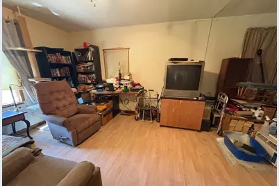 213 Clinton Street, Dowagiac, MI 49047 - Photo 5