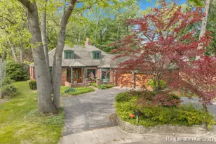 2033 Coronado Dr SE, Grand Rapids, MI 49506 - Photo 45