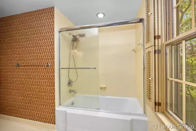 2033 Coronado Drive SE, Grand Rapids, MI 49506 - Photo 37