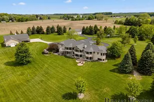 1740 7 Mile Rd NW, Comstock Park, MI 49321 - Photo 83