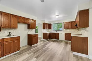 475 S Burr Oak Rd, Colon, MI 49040 - Photo 3