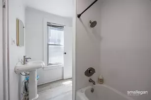 318 Diamond Ave SE, Grand Rapids, MI 49506 - Photo 17
