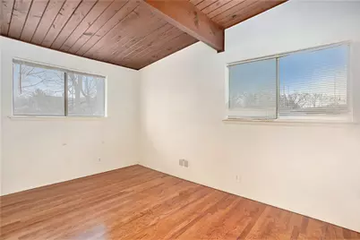 1239 Northfield Avenue NE, Grand Rapids, MI 49505 - Photo 13