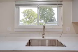 5806 Wedgewood Rd, Canton, MI 48187 - Photo 17