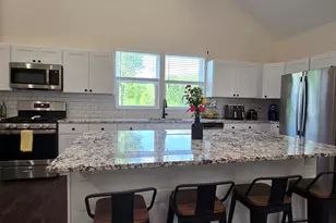 4086 W Commerce Rd, Milford, MI 48380 - Photo 13