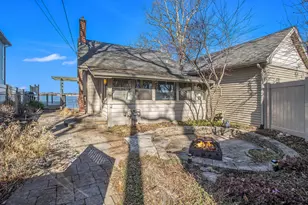 274 S Hawley Center Dr, Coldwater, MI 49036 - Photo 23