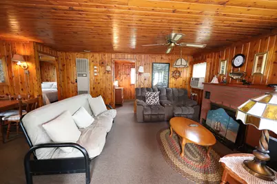 50705 W Bay Road, Dowagiac, MI 49047 - Photo 5