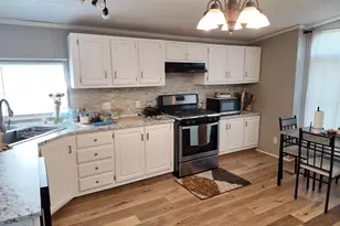 14464 Lemontree Ln, West Olive, MI 49460 - Photo 5