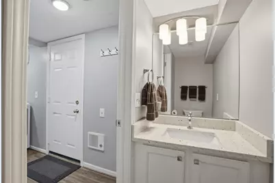 126 Allenhurst Avenue, Royal Oak, MI 48067 - Photo 21
