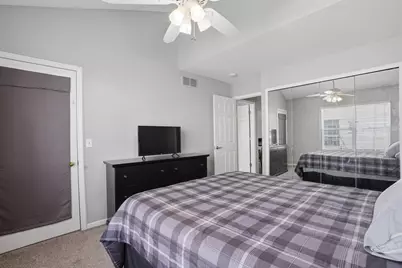 126 Allenhurst Avenue, Royal Oak, MI 48067 - Photo 17