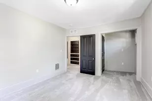 298 Josephine St, Detroit, MI 48202 - Photo 19