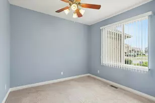 45654 Lookout Dr, Macomb, MI 48044 - Photo 9