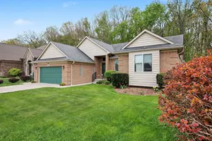 45654 Lookout Dr, Macomb, MI 48044 - Photo 3