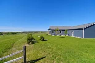 3605 Pinot Pt, Manistee, MI 49660 - Photo 65