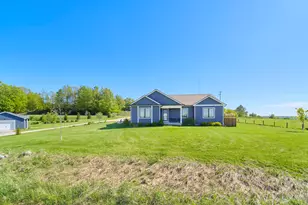 3605 Pinot Pt, Manistee, MI 49660 - Photo 3