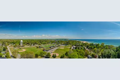 802 W Lowell Street, Ludington, MI 49431 - Photo 41