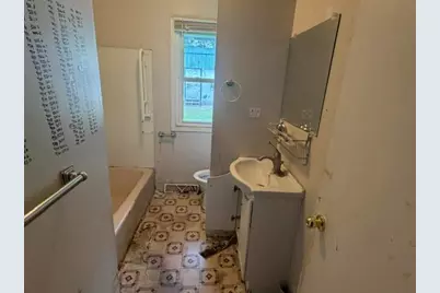 3250 Carlton Boulevard, Jackson, MI 49203 - Photo 3