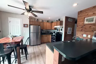 6585 Sinclair Rd, Eau Claire, MI 49111 - Photo 7
