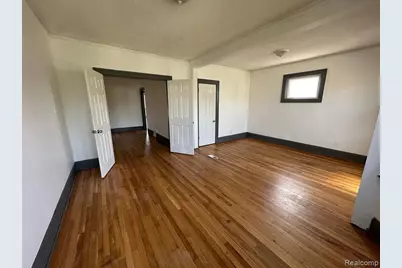 734 Ashland Street, Detroit, MI 48215 - Photo 9