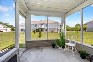 717 Fieldstone Cir W, Chelsea, MI 48118 - Photo 23