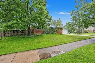 2195 Steeplechase Dr, Ann Arbor, MI 48103 - Photo 3