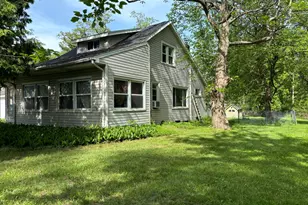 2545 Massena Ave, Commerce Township, MI 48382 - Photo 3