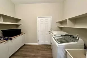 795 Watersedge Dr, Ann Arbor, MI 48105 - Photo 7