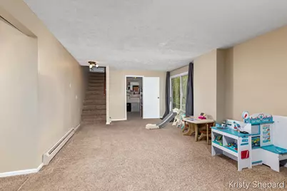 222 York View Place NW, Comstock Park, MI 49321 - Photo 21