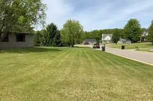 7715 Hidden Knoll Ct NE, Byron, MI 48418 - Photo 97