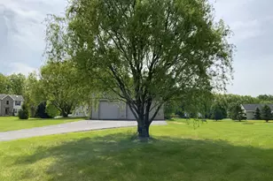 7715 Hidden Knoll Ct NE, Byron, MI 48418 - Photo 99