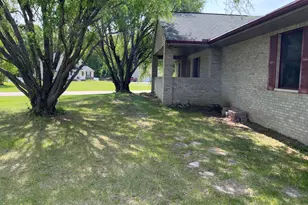 7715 Hidden Knoll Ct NE, Byron, MI 48418 - Photo 25