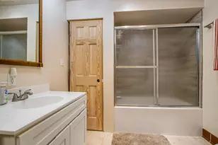 115 N Gremps St, Paw Paw, MI 49079 - Photo 27