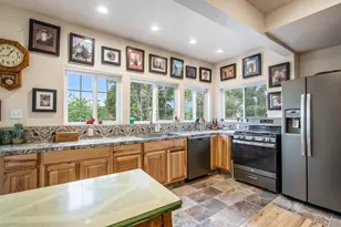 115 N Gremps St, Paw Paw, MI 49079 - Photo 3
