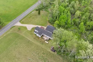 14700 Hanna Ave NE, Cedar Springs, MI 49319 - Photo 35