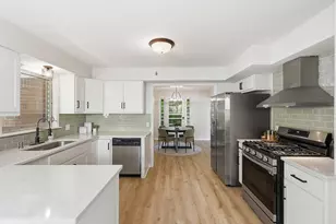 1905 Millbank St SE, Grand Rapids, MI 49508 - Photo 19