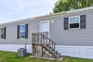 12935 Barry Ln, Wayland, MI 49348 - Photo 11