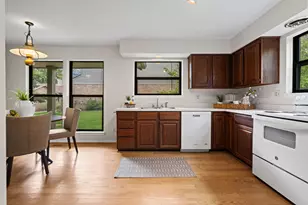 2224 Rivenoak Ct, Ann Arbor, MI 48103 - Photo 19