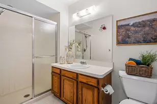 2224 Rivenoak Ct, Ann Arbor, MI 48103 - Photo 27