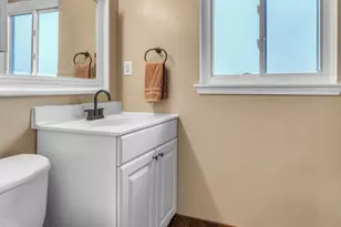 39011 Pinetree St, Livonia, MI 48150 - Photo 29