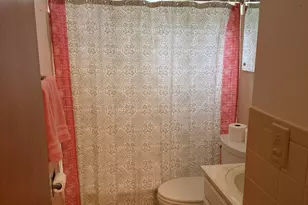250 Lois Dr, Battle Creek, MI 49015 - Photo 11
